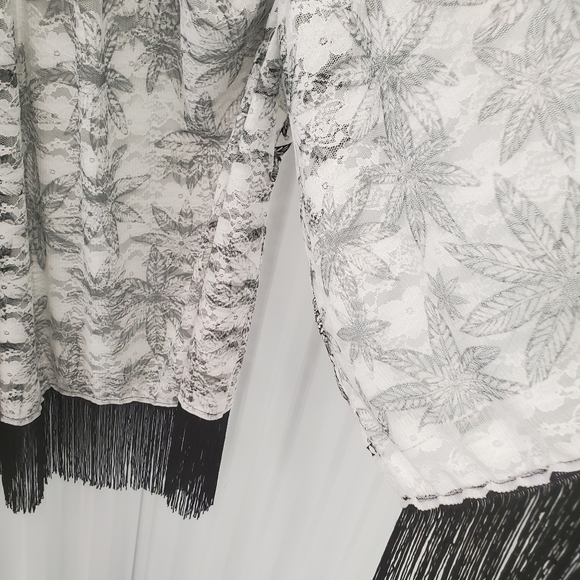 Janice Tropical Floral Cover Up with Fringe - Picture 6 of 10